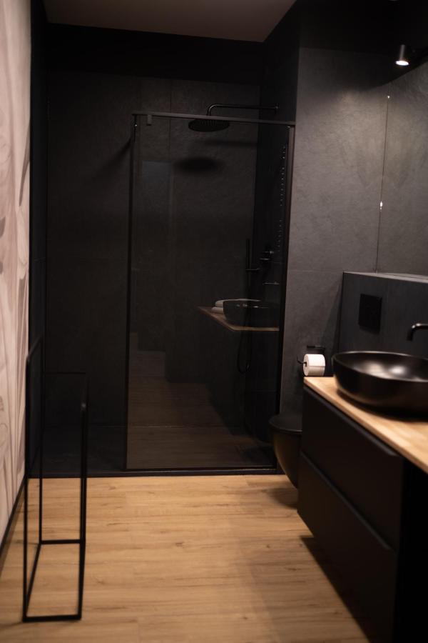 Apartament No1 Wyszynskiego Wroclaw Bagian luar foto